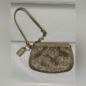 Coach mini wristlet WOT metallic gold silver